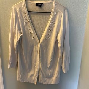Women’s size Large AGB white, lightweight, cardigan sweater with beaded flowers